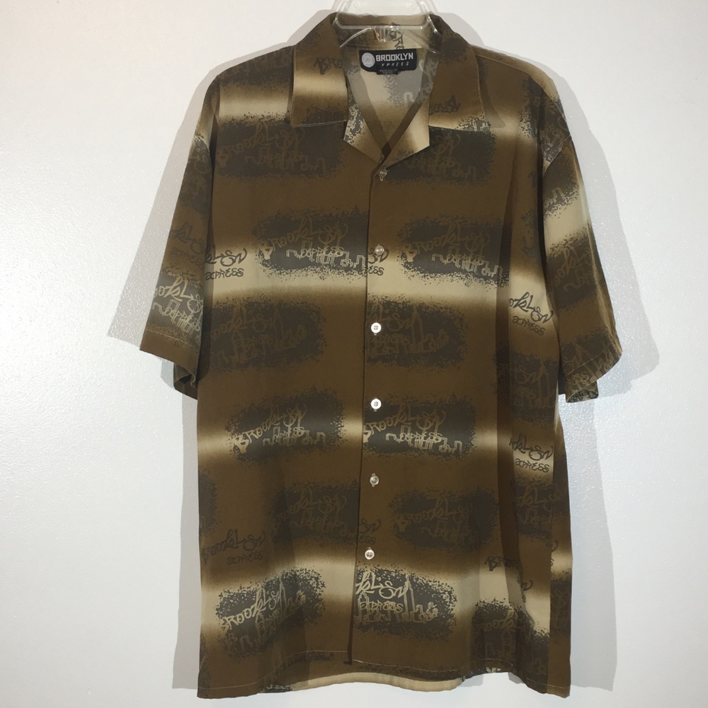 Brooklyn Xpress Graffiti Graphic Button Down - L